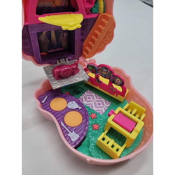 Polly Pocket Micro Llama Music Party Compact with Stage - Picture 10 of 16